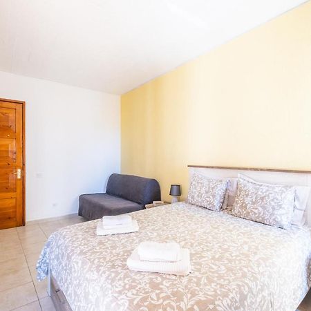 Entire Apartment 5Min From Oura Beach 阿尔布费拉 外观 照片